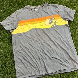 Men’s Old Navy - Soft Washed Tshirt - Palm Tree